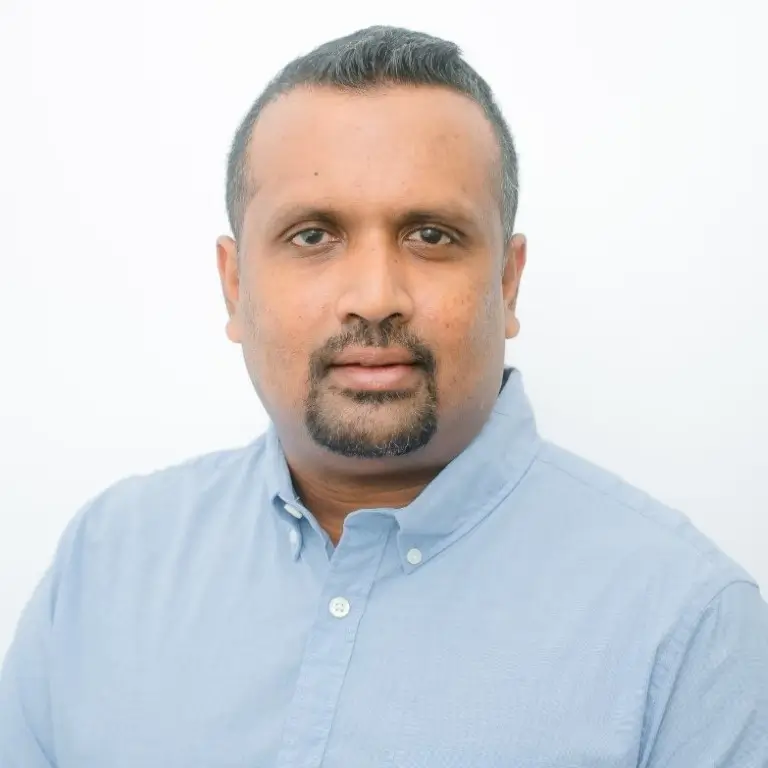 A portrait picture of Nirosh Gooneratne